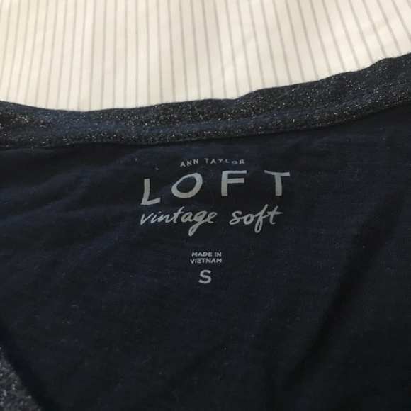 Loft 3/4 sleeve sparkly long sleeve Navy Size S - Picture 2 of 3